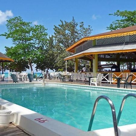 Hotel Merrils Beach III Negril Exterior photo