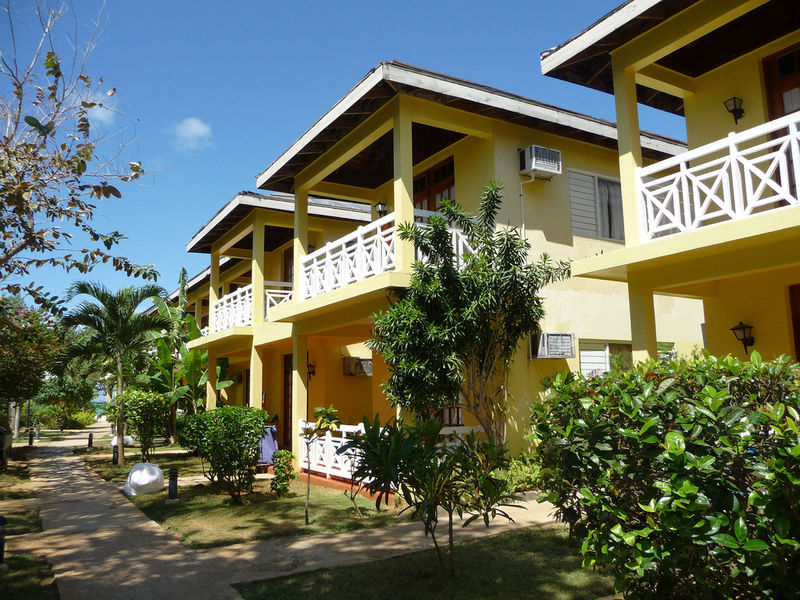 Hotel Merrils Beach III Negril Exterior photo