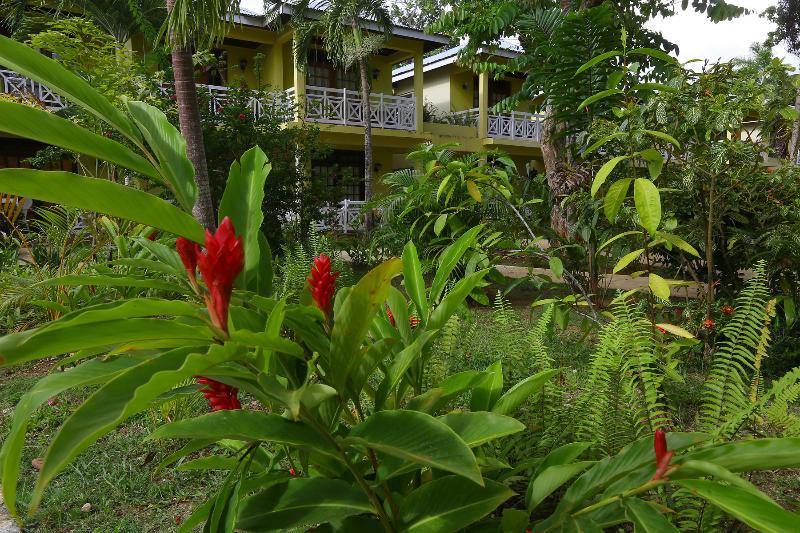 Hotel Merrils Beach III Negril Exterior photo