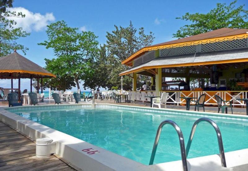 Hotel Merrils Beach III Negril Exterior photo